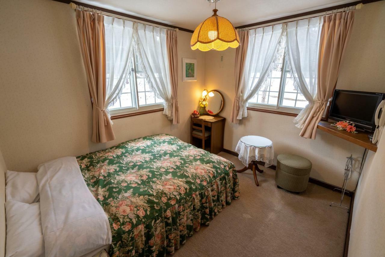 ピュアモール ミモザ Hotel Hakuba Buitenkant foto