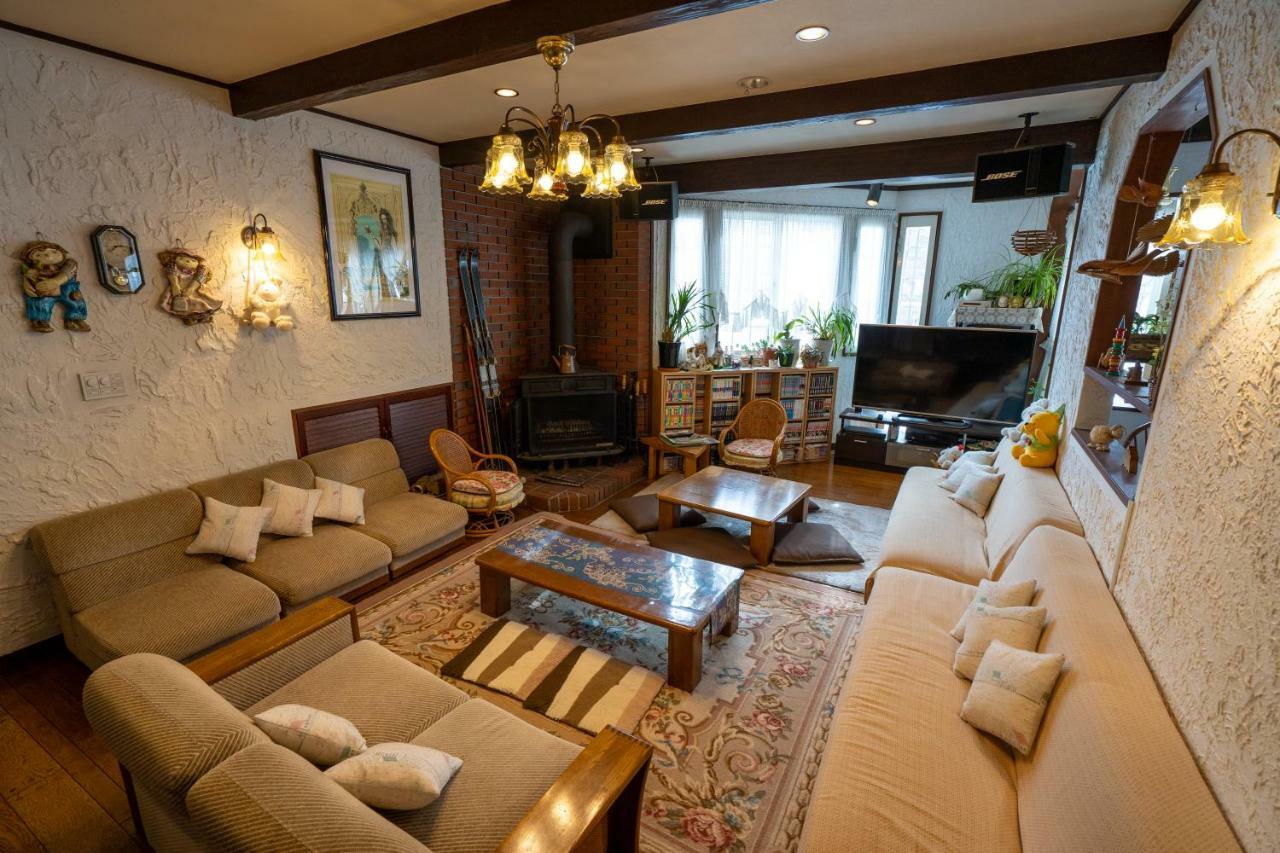 ピュアモール ミモザ Hotel Hakuba Buitenkant foto
